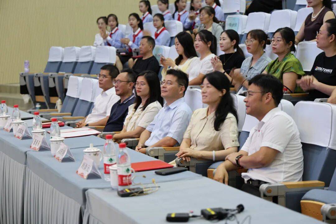 沐光砺行 启航新篇 ——曙光联合初中开学第一日系列活动